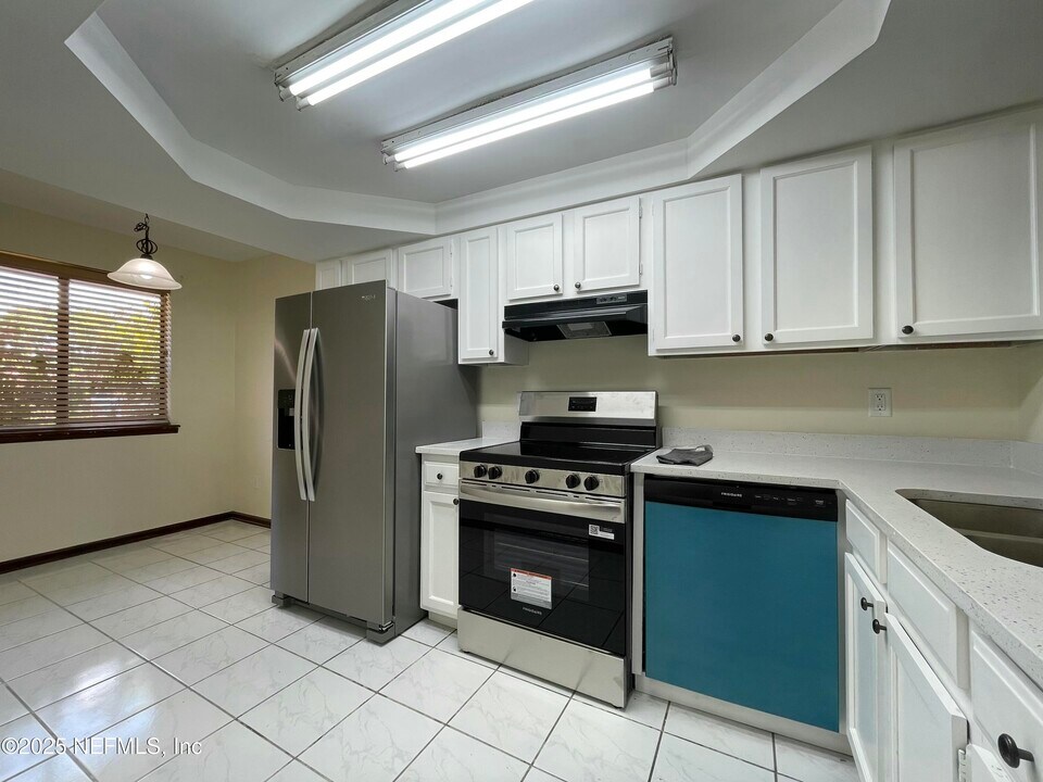 4329 Pathwood Way in Jacksonville, FL - Building Photo