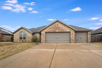 1904 SW 18th St in Bentonville, AR - Building Photo - Building Photo