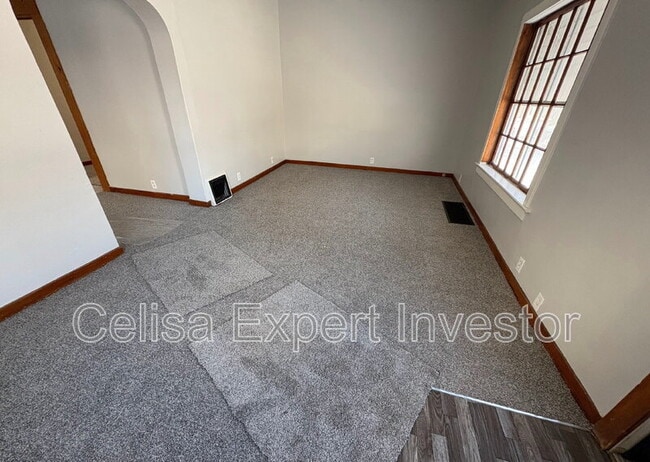 2025 Pauline St in Fort Wayne, IN - Building Photo - Building Photo