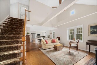 318 Sutton St in Uxbridge, MA - Building Photo - Building Photo