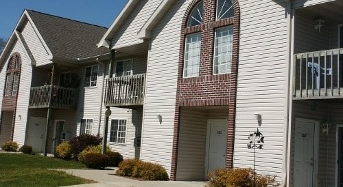Oakwood Terrace Apartments in Reedsburg, WI - Building Photo - Building Photo