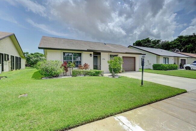 2756 Carnation Ct in Delray Beach, FL - Building Photo - Building Photo