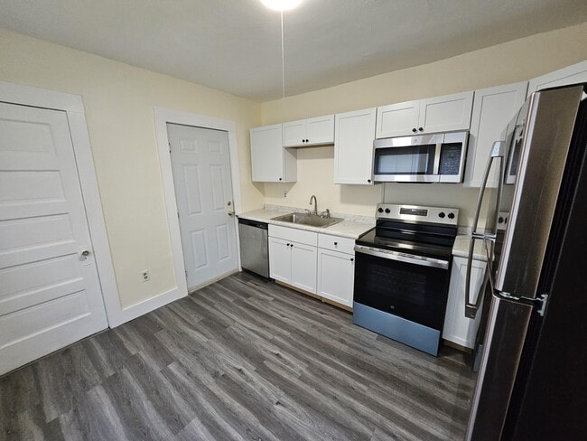 355 Prospect Ave, Unit 359 Prospect Ave, 1 South in Hartford, CT - Building Photo - Building Photo