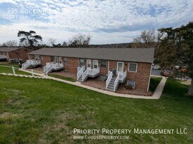 335 Rockingham Dr in Harrisonburg, VA - Building Photo