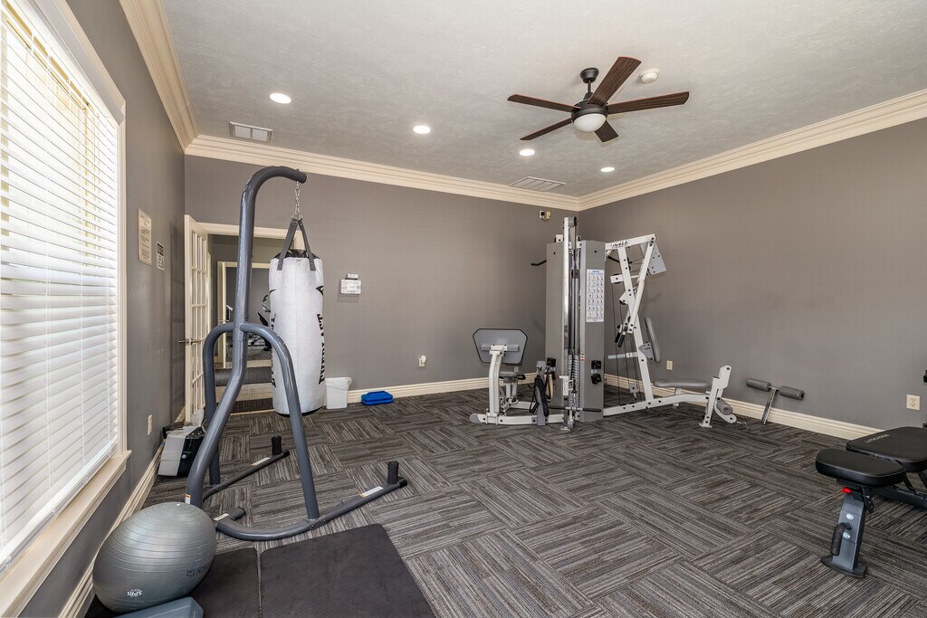 Crosswood Apartments in Rogersville, MO