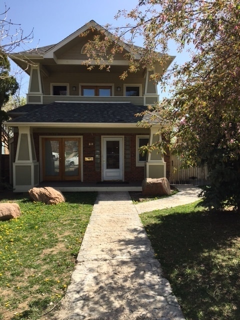 property at 814 18th St