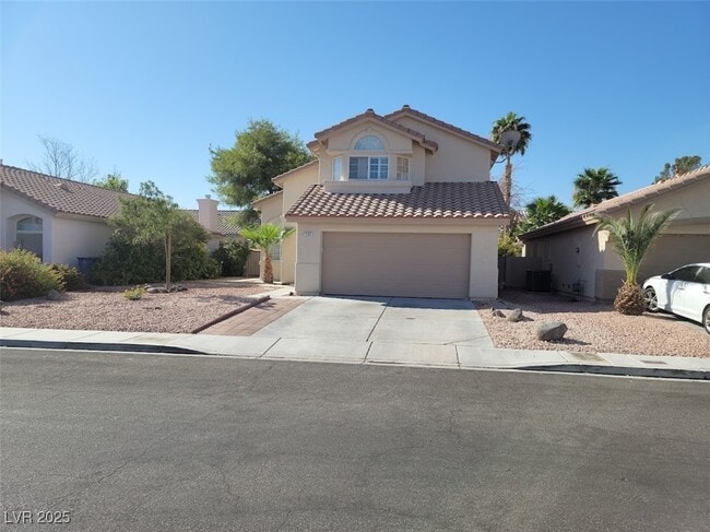 1085 Fan Coral Ave