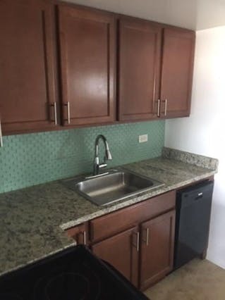 7632 N Milwaukee Ave, Unit ONE BED in Niles, IL - Building Photo - Building Photo