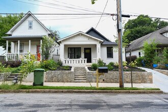 982 Wylie St SE in Atlanta, GA - Building Photo - Building Photo