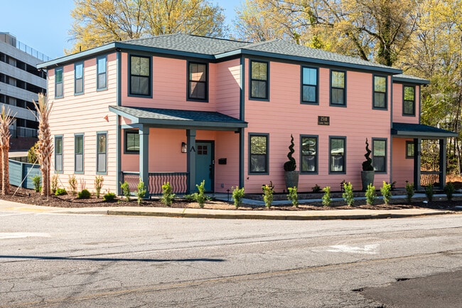 2518 Laurel St in Columbia, SC - Building Photo - Building Photo