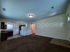 902 Pine St in Columbia, SC - Building Photo - Building Photo