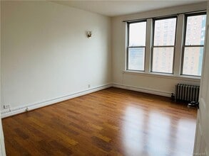 1366 Clay Ave in Bronx, NY - Building Photo - Building Photo