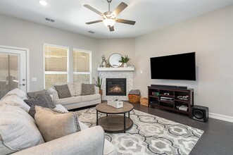 2112 Victory Ln in Wylie, TX - Building Photo - Building Photo