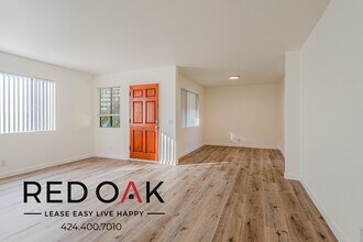 354-360 Rennie Ave in Los Angeles, CA - Building Photo - Building Photo