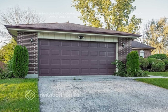 5447 Yale Ln in Matteson, IL - Building Photo - Building Photo