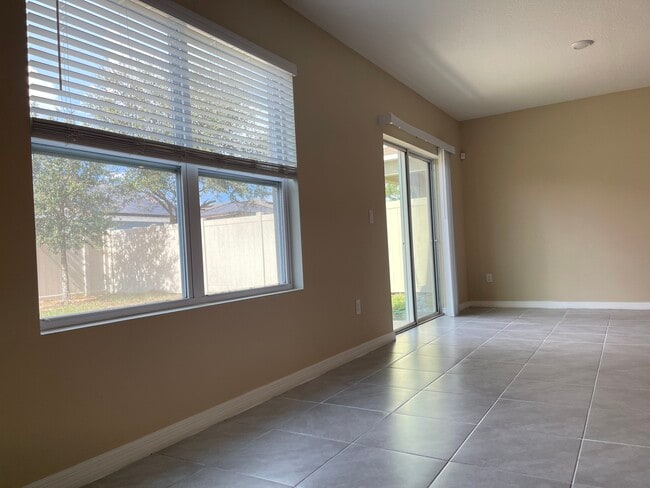 9009 Tuscan Cypress St in Kissimmee, FL - Building Photo - Building Photo