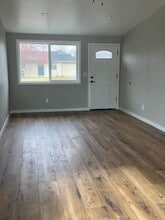 3150 SW Pumice Pl in Redmond, OR - Building Photo - Building Photo