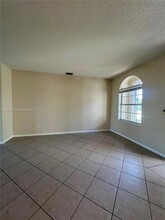 2450 SE 5th Ct, Unit 8U-5 in Homestead, FL - Building Photo - Building Photo