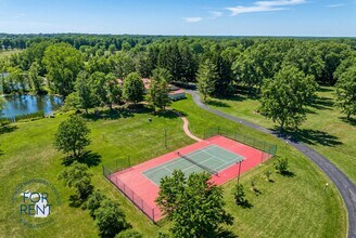 7255 E Baldwin Rd in Grand Blanc, MI - Building Photo - Building Photo