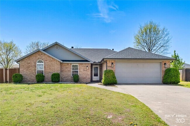property at 2708 Pleasant View Ln