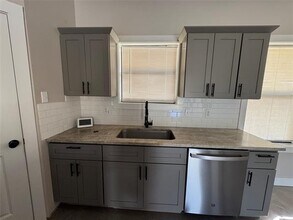 601 Monticello Dr in Springtown, TX - Building Photo - Building Photo