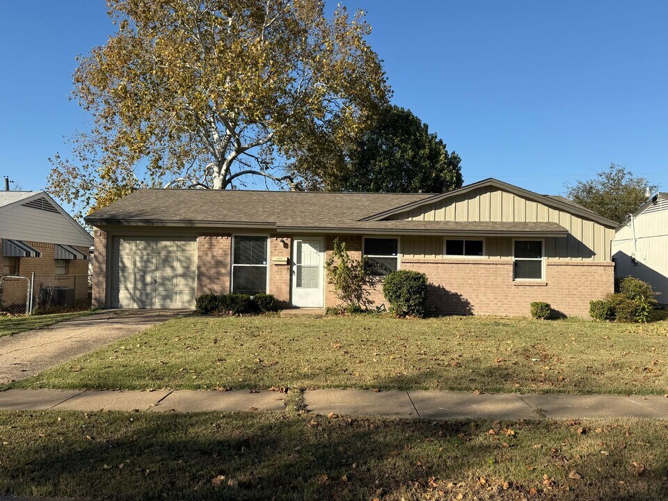 511 Trail Ridge Dr in Duncanville, TX - Building Photo