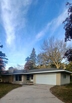 79 Woodhill Rd in St. Cloud, MN - Building Photo