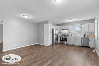 4421 36th Ave N in Minneapolis, MN - Building Photo - Building Photo