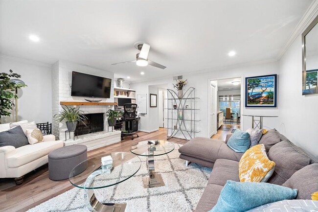 property at 10333 Longmont Dr