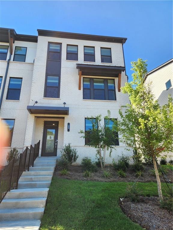 property at 20 Peeples Dr