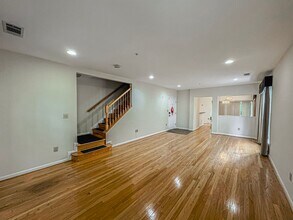 1520 Northern Neck Dr in Vienna, VA - Building Photo - Building Photo