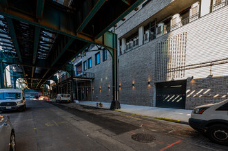 Pearson Street Condos in Long Island City, NY - Building Photo - Building Photo