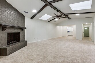 1213 Mill Valley Dr, Unit 1214 in Plano, TX - Building Photo - Building Photo