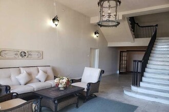 Jackson Square in Galveston, TX - Foto de edificio - Building Photo