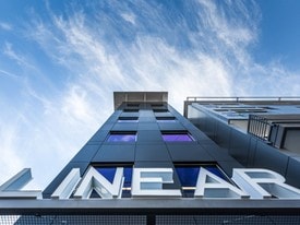 Linear Apartment Homes in Phoenix, AZ - Building Photo