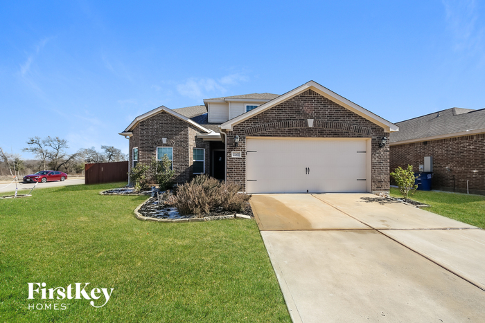 2207 Old Harbor Way in Princeton, TX - Building Photo