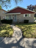 7335 W Hampton Ave in Milwaukee, WI - Building Photo