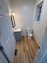 241 Franklin Way in York, PA - Building Photo - Building Photo