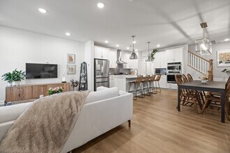 1124 Drummond Ave in Charlotte, NC - Building Photo - Building Photo