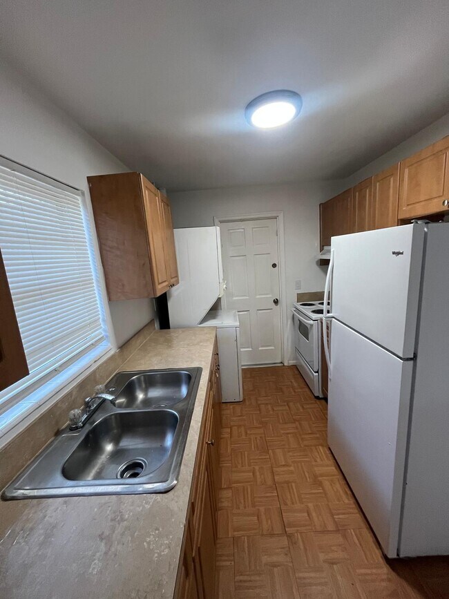 4163 42nd Ave S in Lake Worth Beach, FL - Foto de edificio - Building Photo