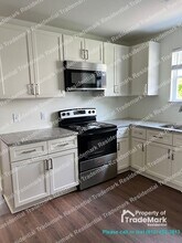 111 Avondale Ave in Wilmington, NC - Foto de edificio - Building Photo