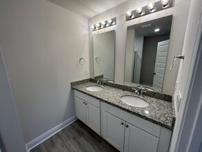 8767 Meadow Flower Ln in Pensacola, FL - Building Photo - Building Photo