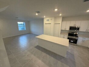1136 Ter in Florida City, FL - Building Photo - Building Photo