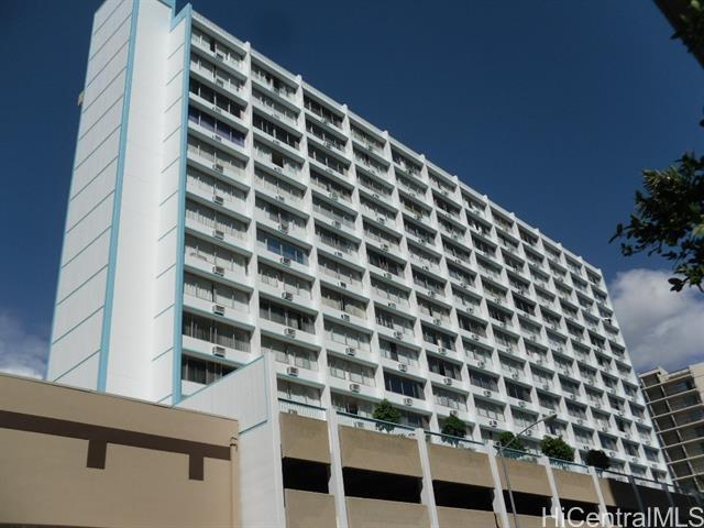 1560 Kanunu St in Honolulu, HI - Building Photo - Building Photo