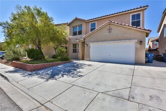 235 Calvino Ave in Las Vegas, NV - Building Photo - Building Photo
