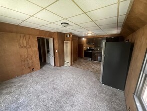 136 Centennial St, Unit 3 in Grand Rapids, MI - Building Photo - Building Photo