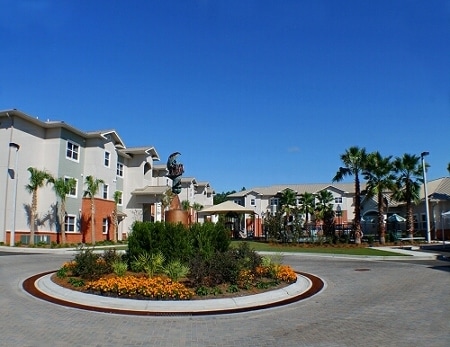 Pinnacle at Hammock Square in Lynn Haven, FL - Foto de edificio - Building Photo