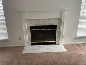 50 Olde Wagon Rd in Warwick, NY - Building Photo - Building Photo