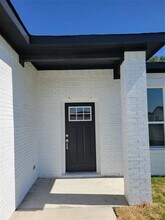 3360 Noor St in Dallas, TX - Building Photo - Building Photo
