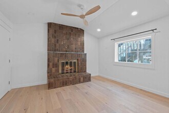 5001 Serrano Trail in Austin, TX - Building Photo - Building Photo